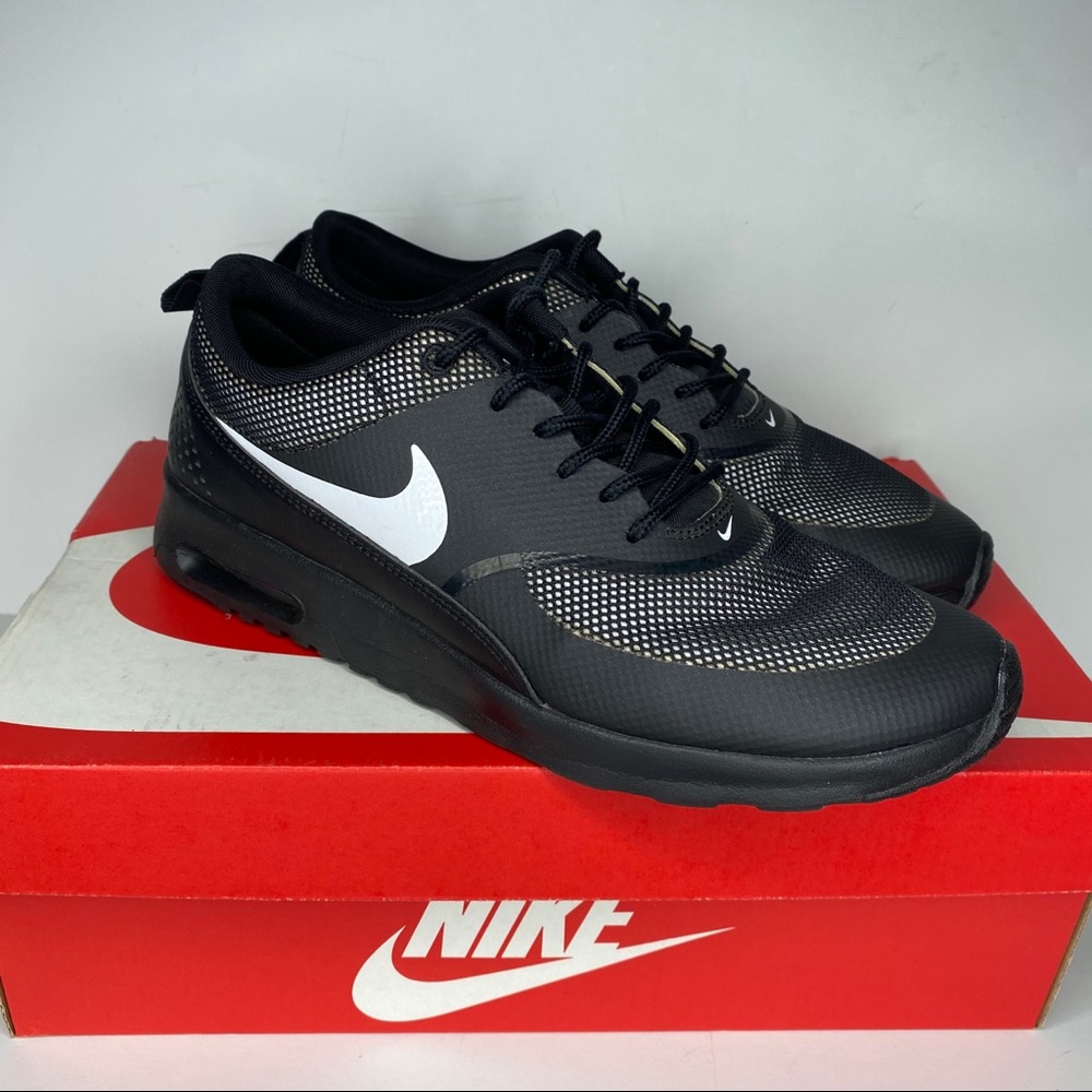 Nike Women’s Air Max Thea